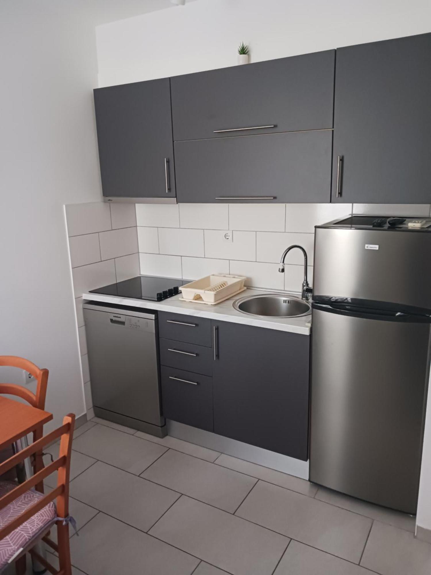 Apartmani Petra Primosten Exterior photo